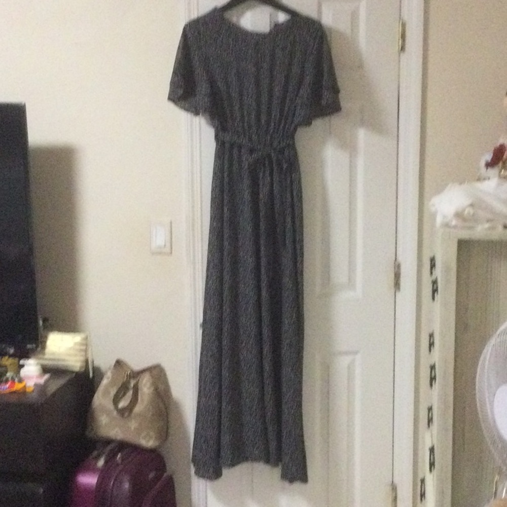 Women's Black Patterned Short Sleeve Maxi Dress
